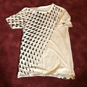 Men’s medium Nike T-shirt